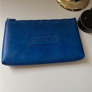 Hunter Blue Zipper Case